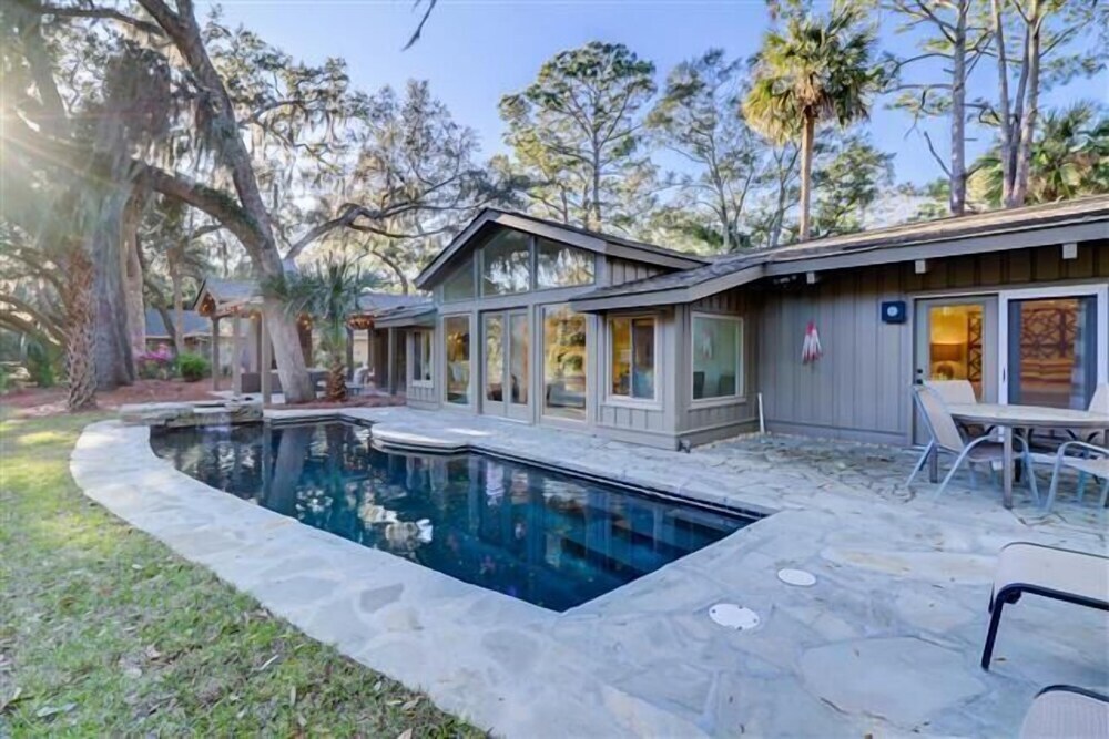 33 S. Sea Pines Drive at the Sea Pines Resort - photo 10