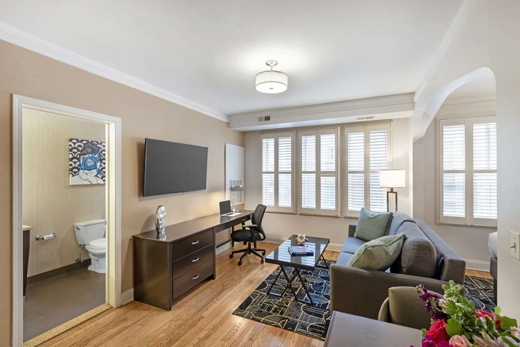 Best Western Plus Hawthorne Terrace Hotel - photo 50
