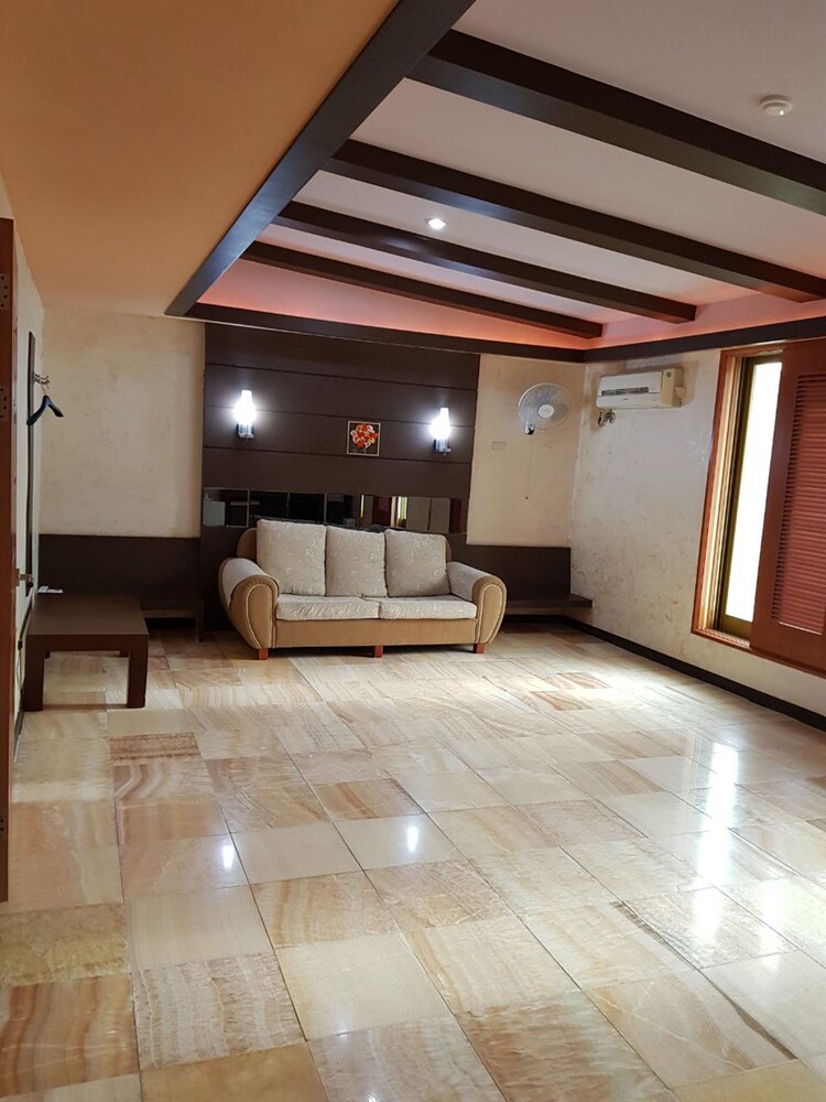Geoje Boomerang Motel — hotel in Unknown City