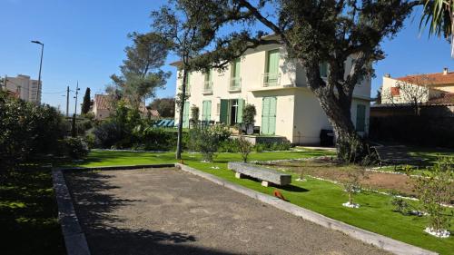 Vacances En Famille Ou Entre Amis — Saint Raphael