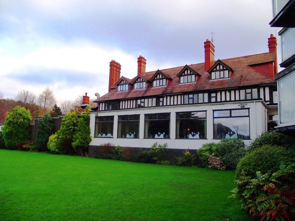 Bryn Howel Hotel in Llangollen, United Kingdom
