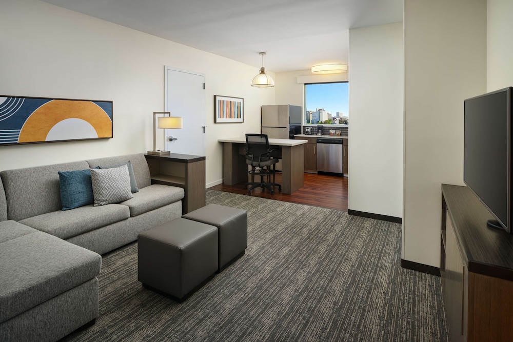 Hyatt House Atlanta Downtown - photo 10
