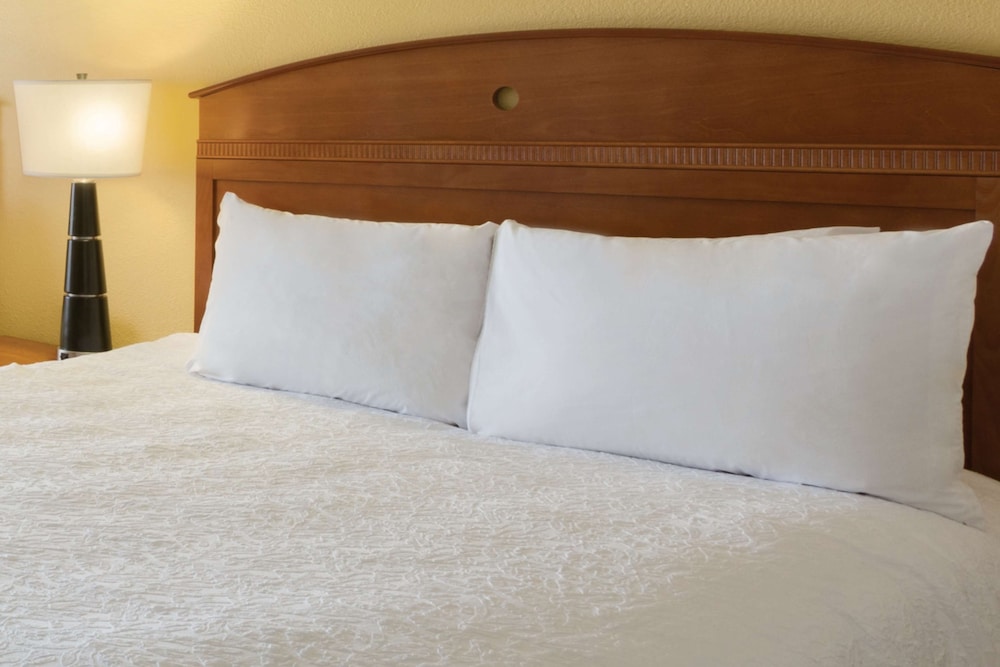 Hampton Inn Youngstown Boardman - photo 17