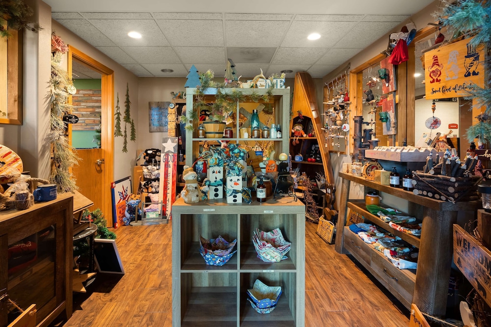 Best Western Northwoods Lodge - photo 27