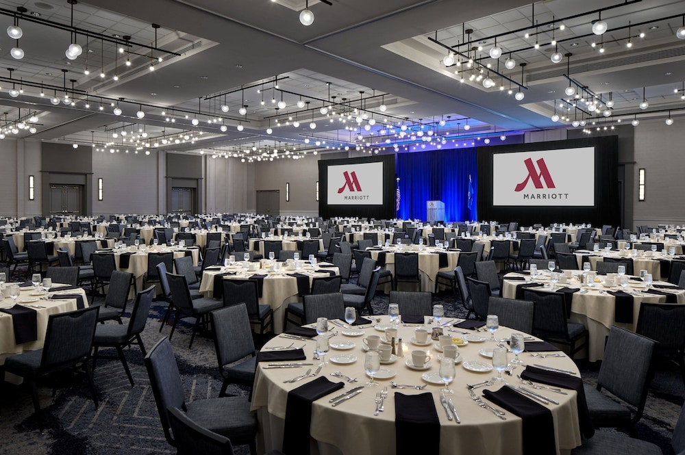 Mystic Marriott Hotel and Spa - carbon neutral hotel in Groton