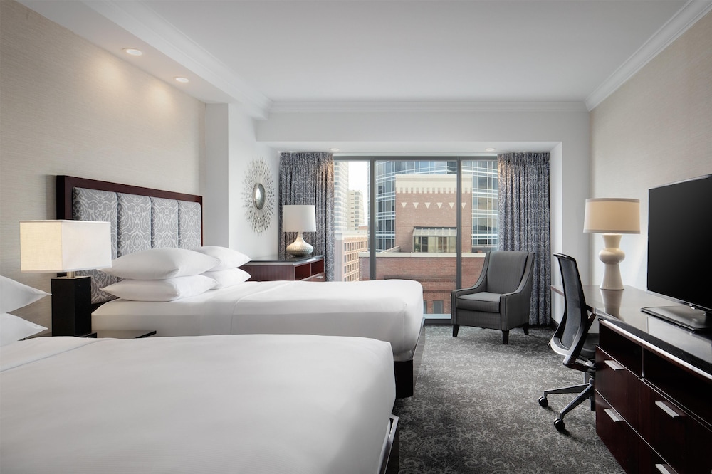 Amway Grand Plaza Curio Collection by Hilton - photo 28
