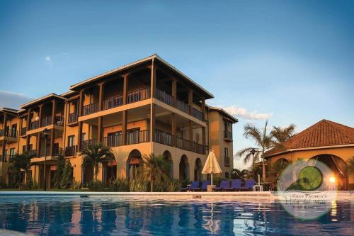 Las Perlas Beachfront Apartment Steps from Restaurant at Gran Pacifica Resort — 4-Star Luxury Hotel in San Juan De Rio Coco, Nicaragua