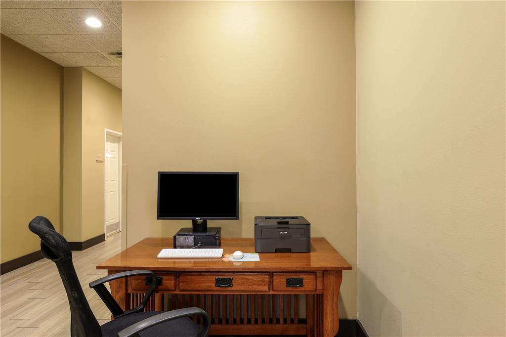 MainStay Suites Fitchburg Madison - photo 33