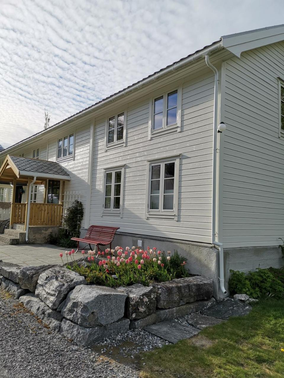 Østigard 1810 in Andalsnes, Norway