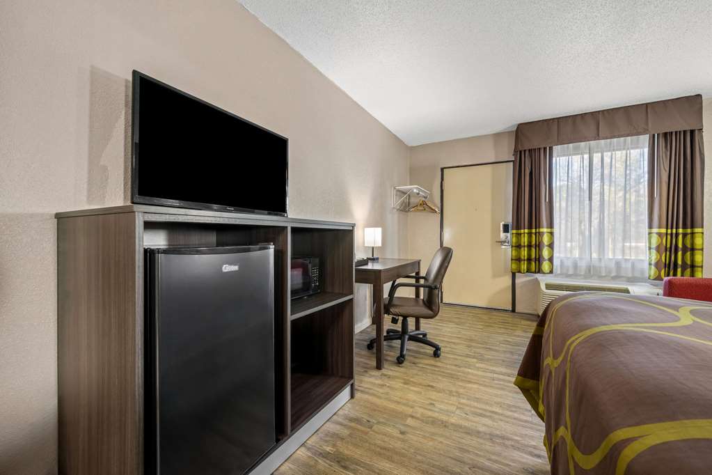 Super 8 by Wyndham Garysburg Roanoke Rapids - photo 22