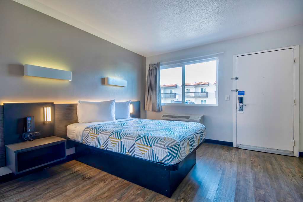 Motel 6 Santa Fe - photo 20
