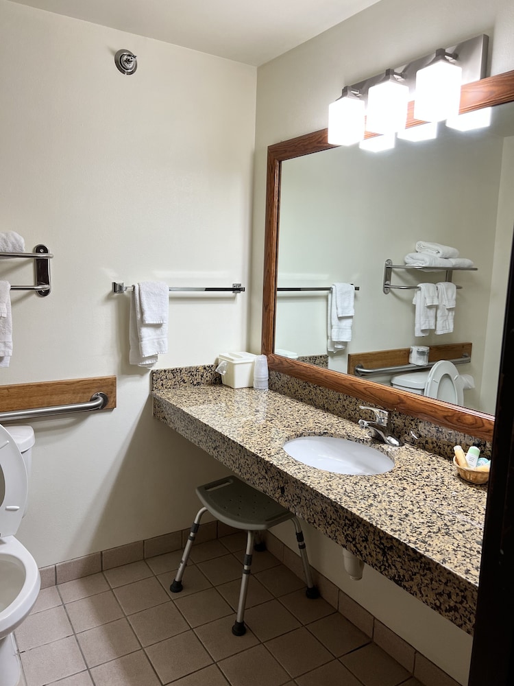 Serena Inn & Suites Sundance - photo 15