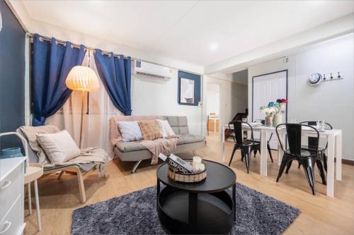 GM7 Private House Downtown 2mins walk to metro — 4-Star Luxury Hotel in Bangkok, Thailand