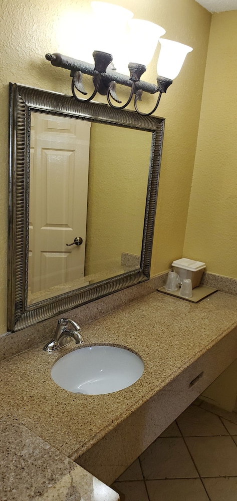 Sweet Dream Inn - photo 25
