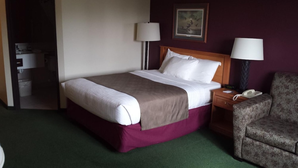 AmericInn by Wyndham Madison SD - photo 13