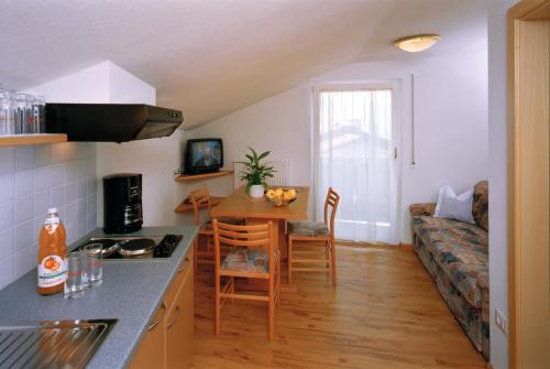 Garni Hotel Dorothea — Tirolo — photo 4