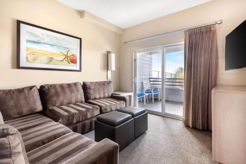 Hilton Vacation Club Riviera Beach & Shores - photo 6