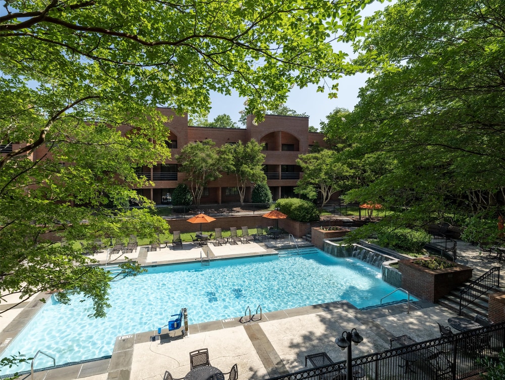 DoubleTree Suites by Hilton Charlotte SouthPark - photo 28