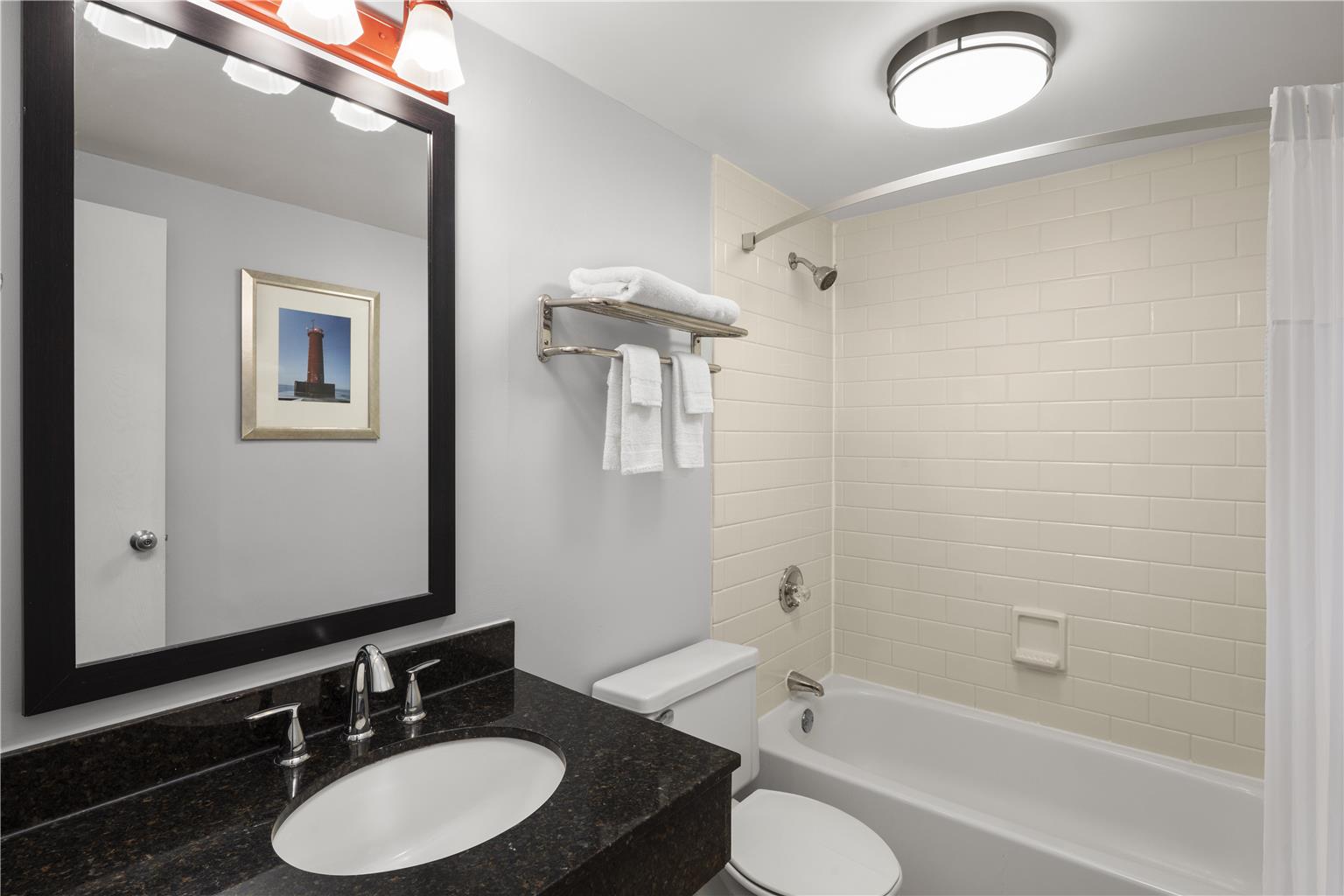 Harbor Town Inn BW Signature Collection - photo 33