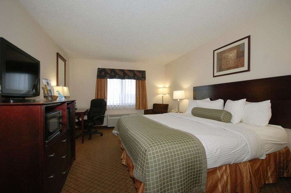 Baymont by Wyndham Delaware - photo 11