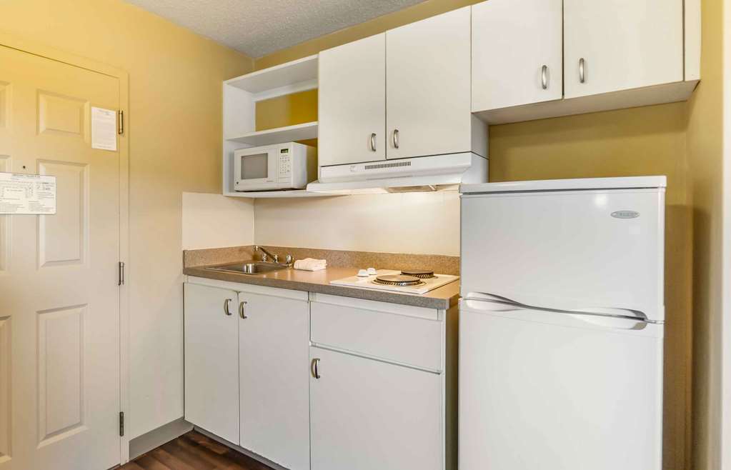 Extended Stay America Chesapeake Churchland Bl - photo 16