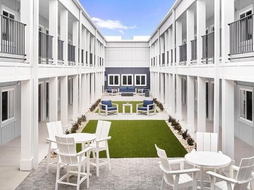 stayAPT Suites Killeen Fort Cavazos - photo 13