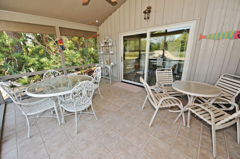 2 Gull Point Road at the Sea Pines Resort - photo 6