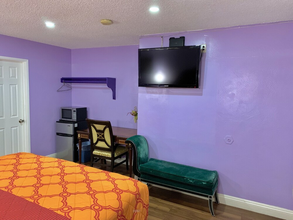 Walden Motel - photo 16
