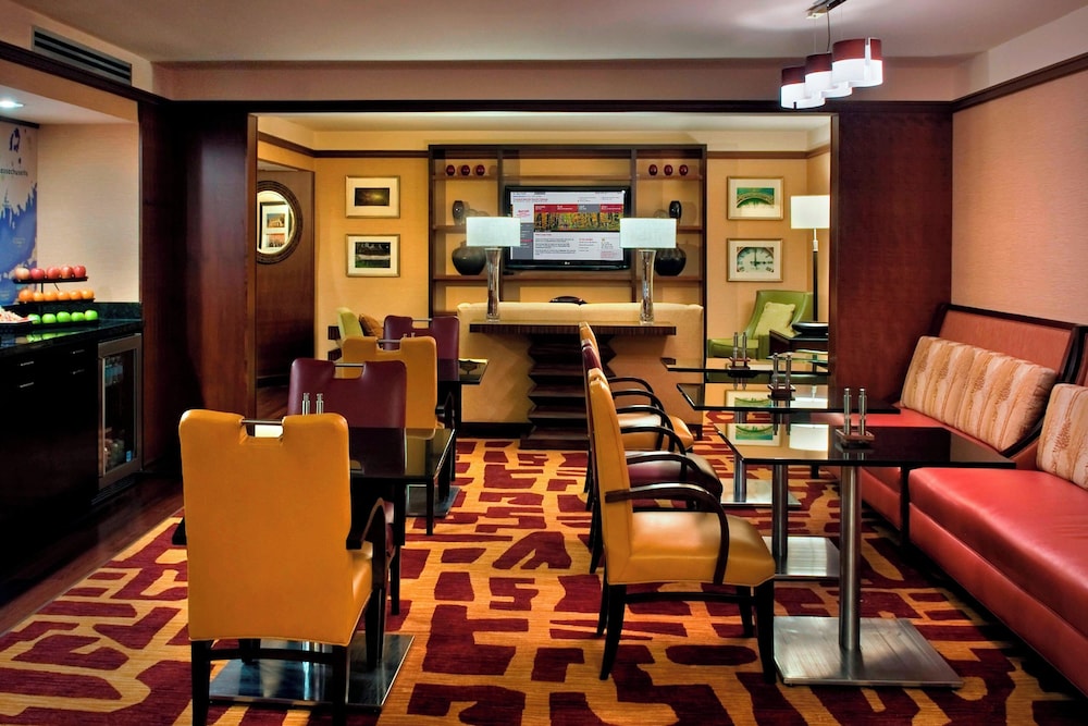 Trumbull Marriott Shelton - photo 24