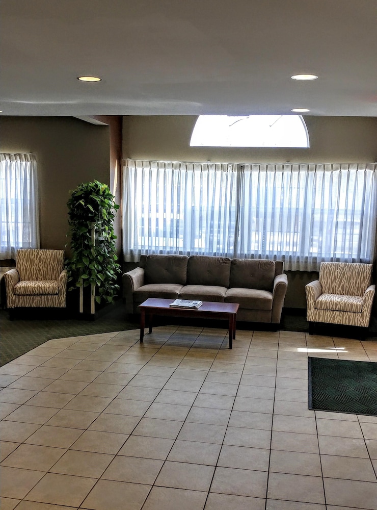 Microtel Inn & Suites by Wyndham Dover - photo 4