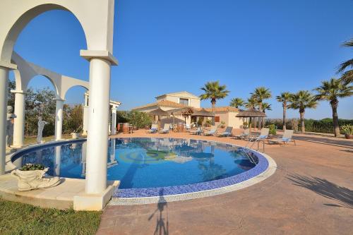 261 Villa Son Manyo ET1982 by Mallorca Charme — 4-Star Luxury Hotel in Puebla De Sancho Perez, Spain