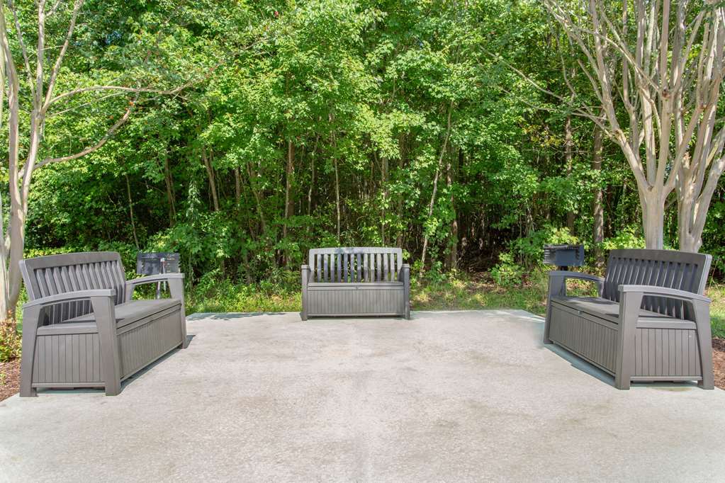 Microtel Inn & Suites by Wyndham Lillington Campbell Univ - featured photo