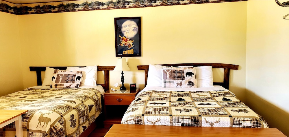 Big Bear Lakefront Lodge - photo 4