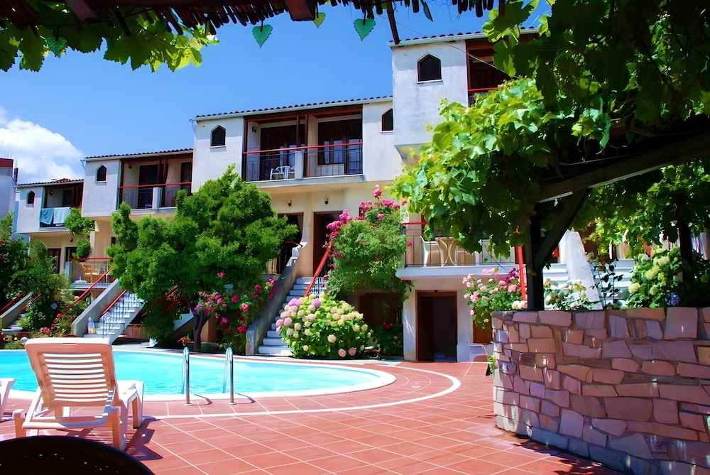 Kipos - carbon neutral hotel in Thasos