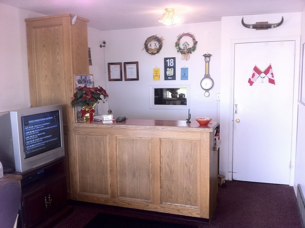 Rainbow Motel — Swift Current — photo 2