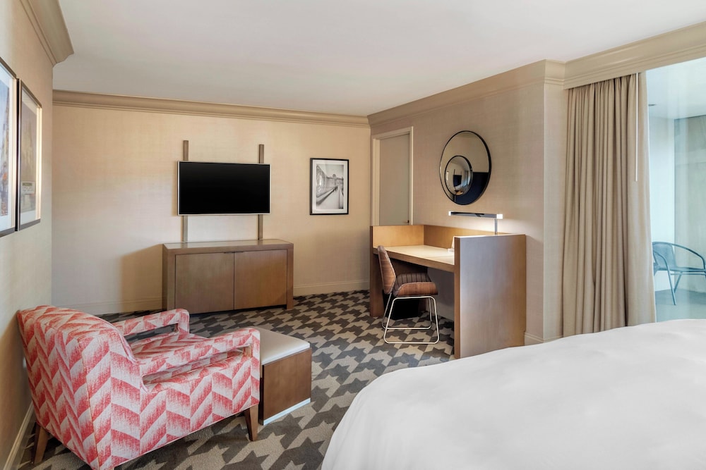 Omni Atlanta Hotel at Centennial Park - photo 9
