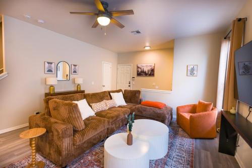 Austin Getaway Patio Games & Near Sixth Street in Austin, United States