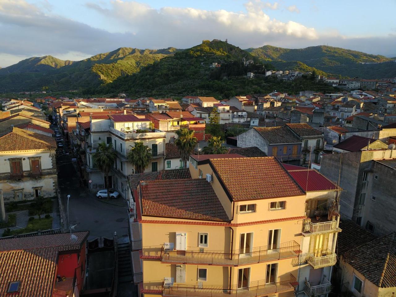 Casa Catena — 4-Star Luxury Hotel in Francavilla Di Sicilia, Italy