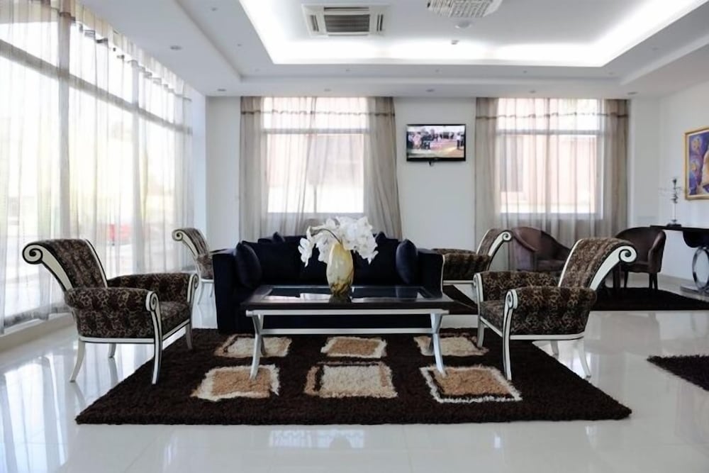 Hotel Ritz Aanisa — Sumbe — photo 4