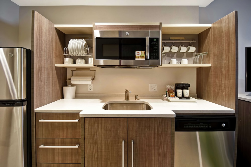 Home2 Suites Eagan Minneapolis - photo 25