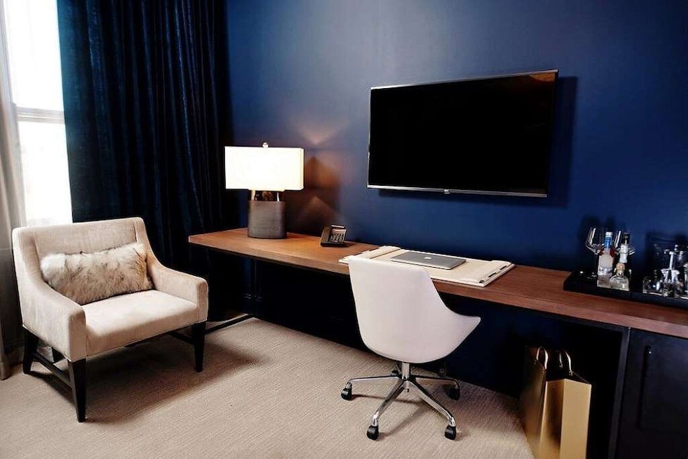 Hotel Covington Cincinnati Riverfront - photo 20