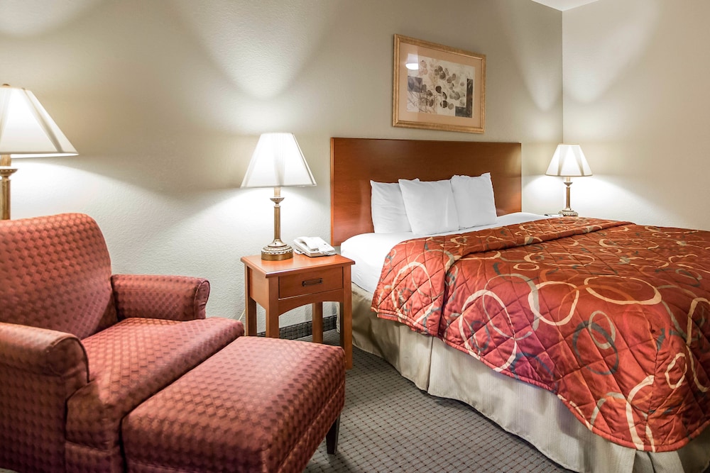 Quality Inn Parsons North - photo 30