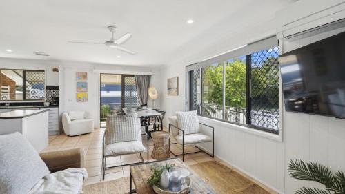 Barefoot On First Pool Beach Family Friendly in Sawtell, Australia