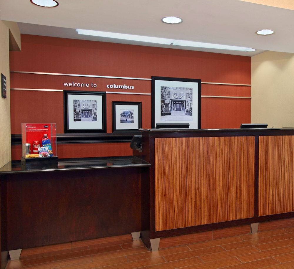 Hampton Inn Columbus Airport - photo 4