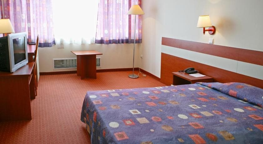 Hotel Bulgaria — Dobrich — photo 3