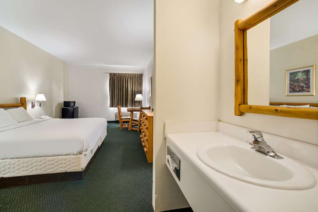 Knights Inn New Florence - photo 13