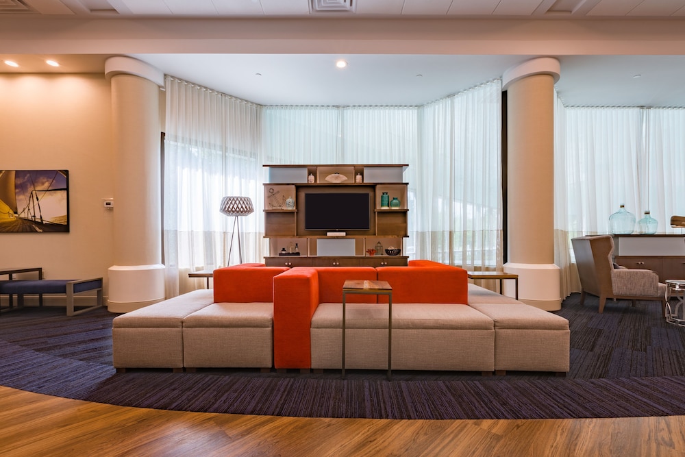 Holiday Inn Newport News Hampton by IHG - photo 35