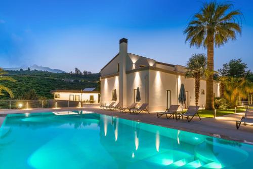 Gianos Villa — 4-Star Luxury Hotel in Mascali, Italy