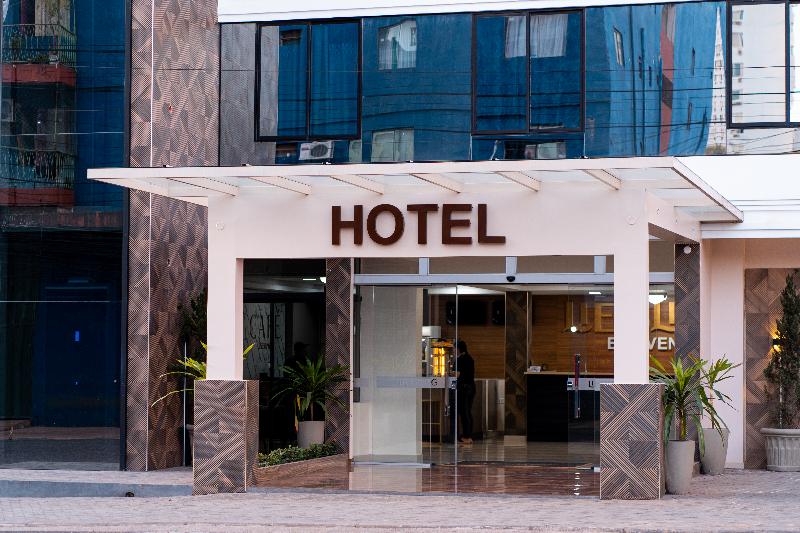 Liebling Hotel Ciudad del Este — 4-Star Luxury Hotel in Ciudad Del Este, Paraguay