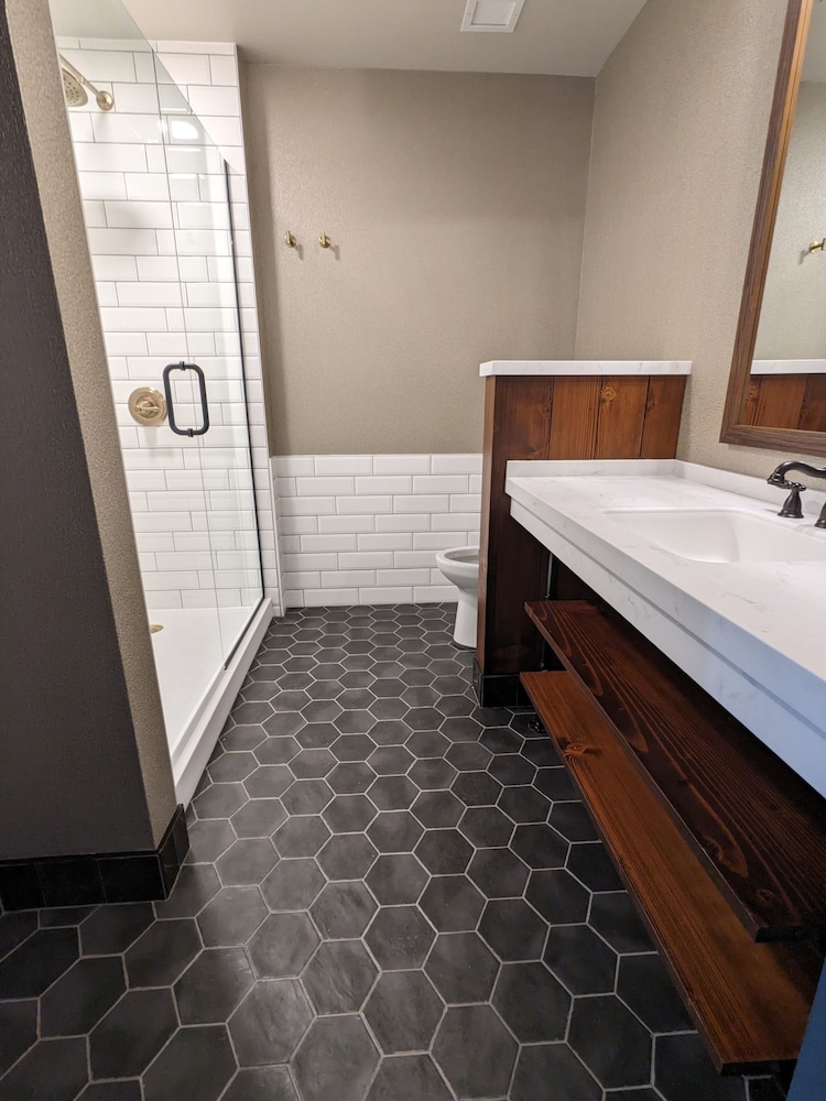 The Confluence Hotel - photo 21